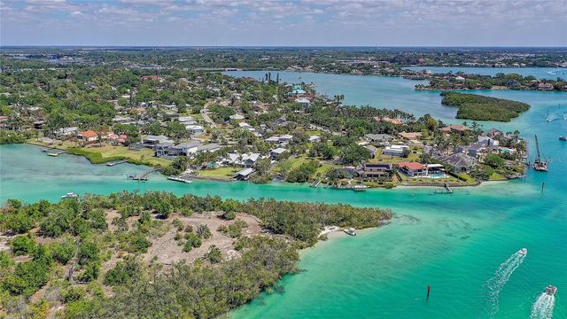 1627 DEL MONTE COURT, Venice, FL 34293