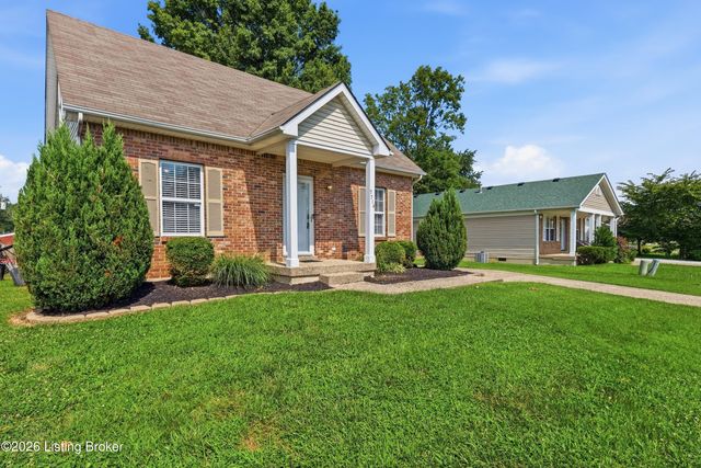 7714 Texlyn Ct, Louisville, KY 40258