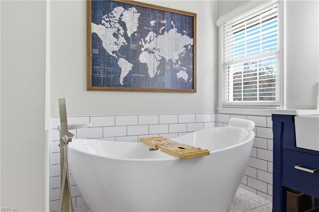 2145 E Admiral DR, Virginia Beach, VA 23451