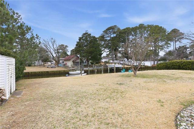 2145 E Admiral DR, Virginia Beach, VA 23451