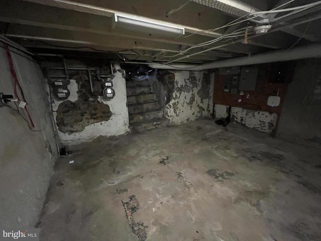 616 S 6TH ST, Philadelphia, PA 19147