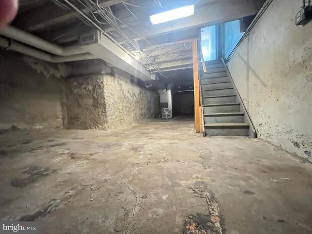 616 S 6TH ST, Philadelphia, PA 19147