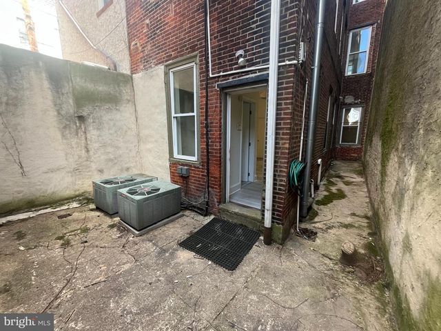 616 S 6TH ST, Philadelphia, PA 19147