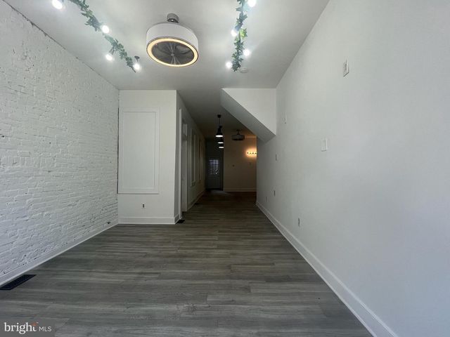 616 S 6TH ST, Philadelphia, PA 19147