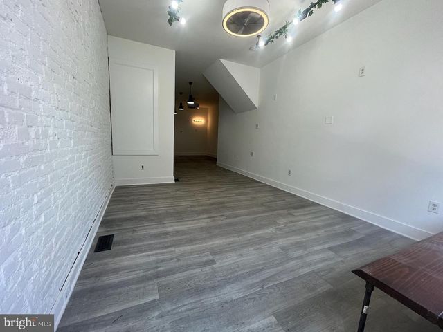 616 S 6TH ST, Philadelphia, PA 19147