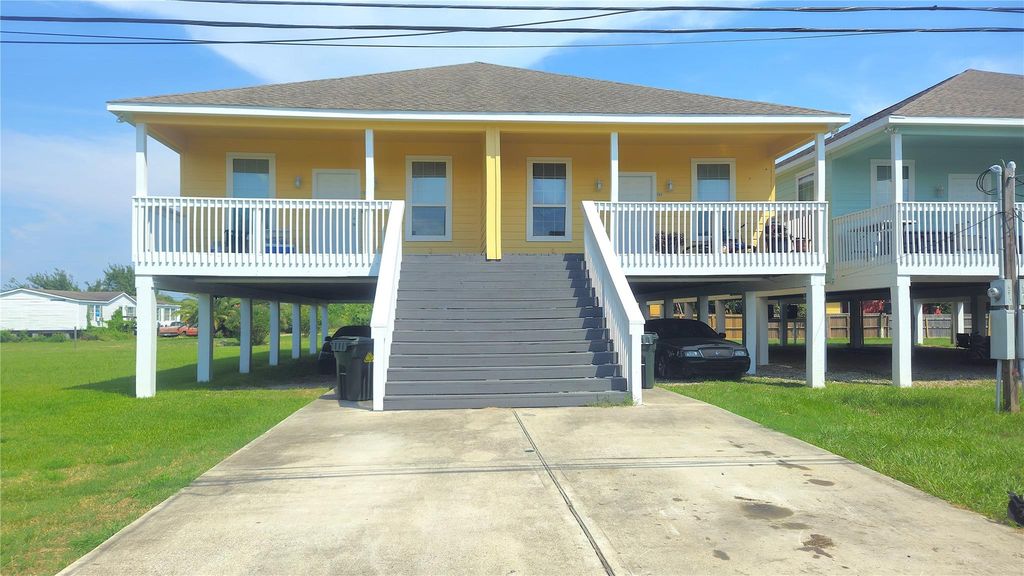 521 12th Street, San Leon, TX 77539