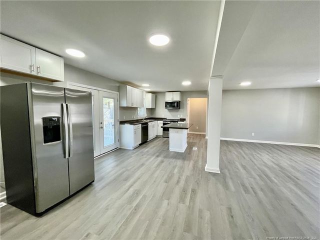 5148 Longbranch Drive, Fayetteville, NC 28303