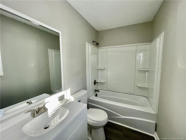 5148 Longbranch Drive, Fayetteville, NC 28303