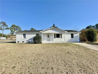 5148 Longbranch Drive, Fayetteville, NC 28303