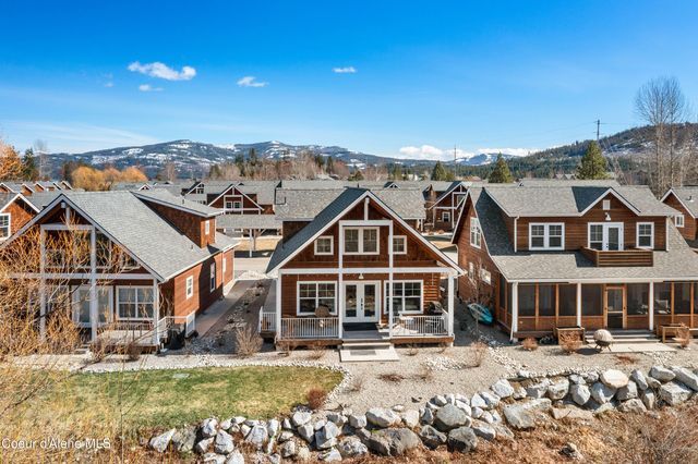 34 Pomrankey LN, Dover, ID 83825