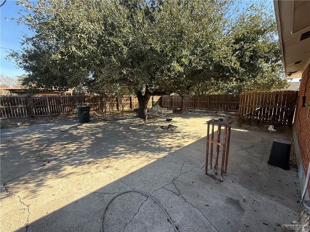 1101 Barnes Street, Mission, TX 78572