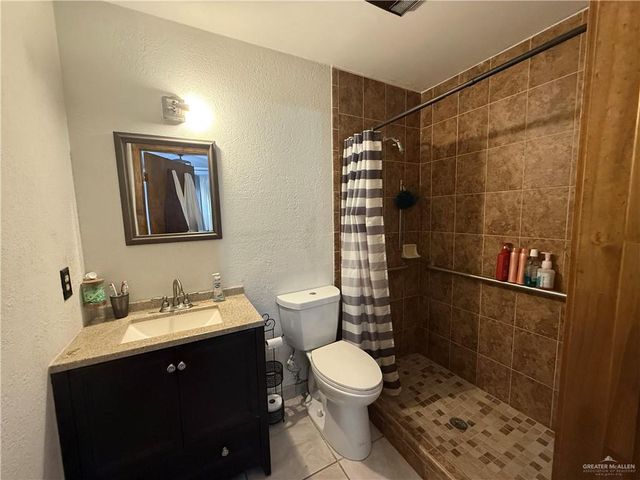 1101 Barnes Street, Mission, TX 78572