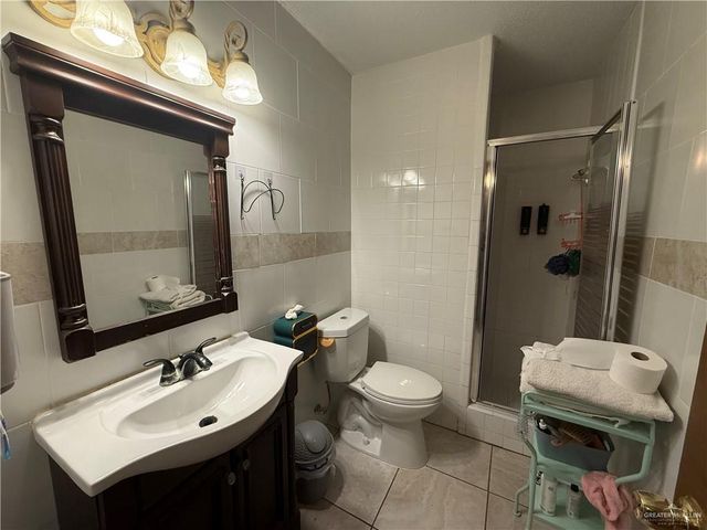 1101 Barnes Street, Mission, TX 78572