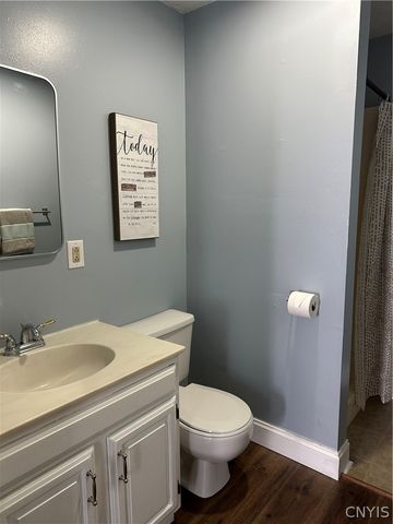 28 Mattie Street, Auburn, NY 13021