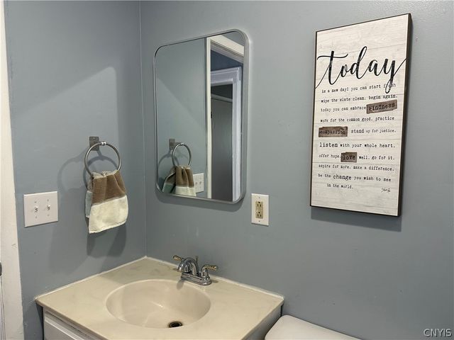 28 Mattie Street, Auburn, NY 13021