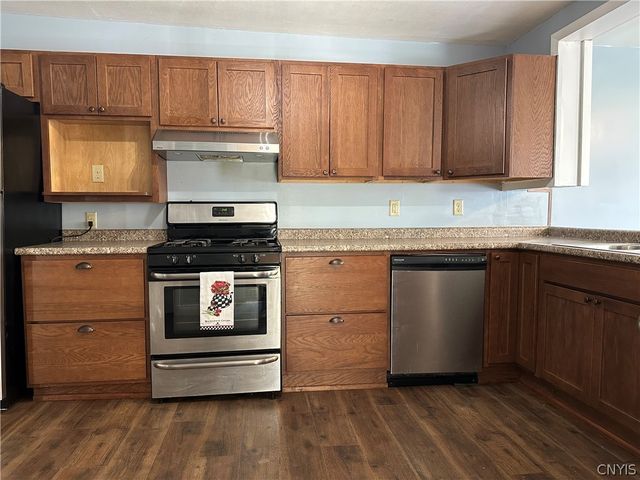 28 Mattie Street, Auburn, NY 13021