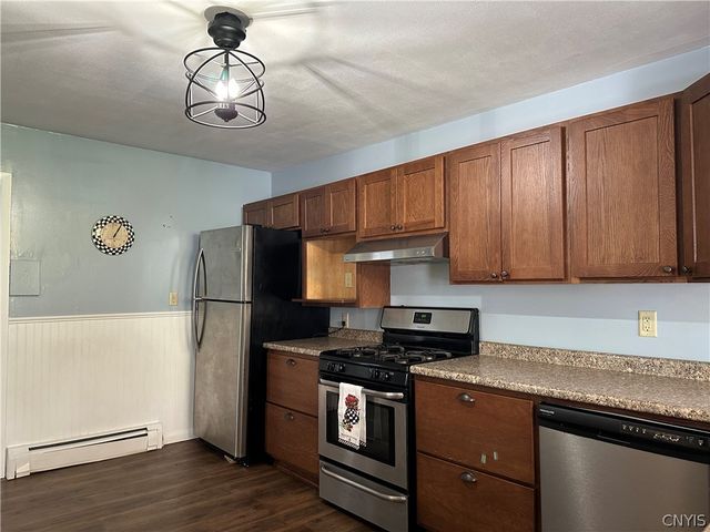 28 Mattie Street, Auburn, NY 13021