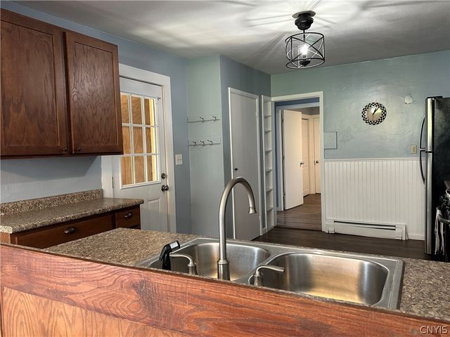 28 Mattie Street, Auburn, NY 13021