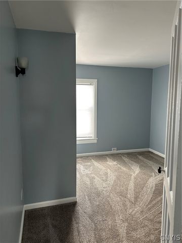28 Mattie Street, Auburn, NY 13021