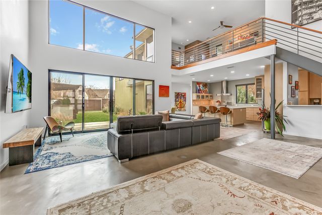 6906 Orchid Lane, Dallas, TX 75230