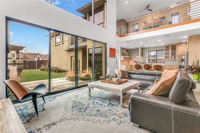 6906 Orchid Lane, Dallas, TX 75230