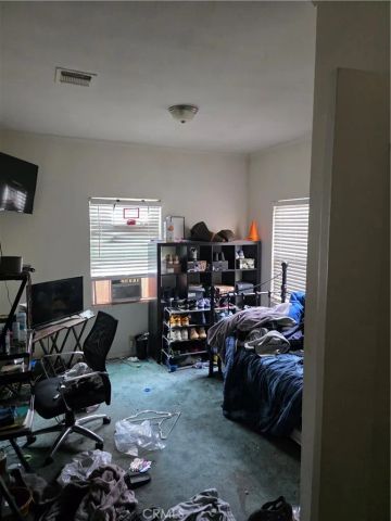 34 E 53rd, Long Beach, CA 90805