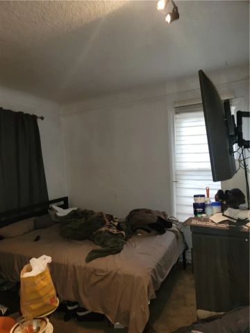 34 E 53rd, Long Beach, CA 90805