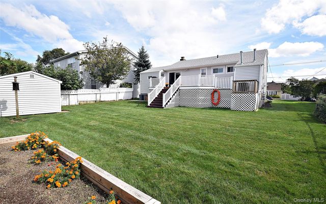 400 S Long Beach Avenue, Freeport, NY 11520