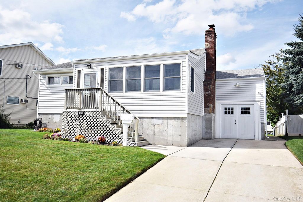 400 S Long Beach Avenue, Freeport, NY 11520 — photo 2