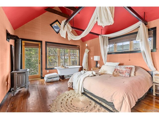 154 E 1st St, Nederland, CO 80466