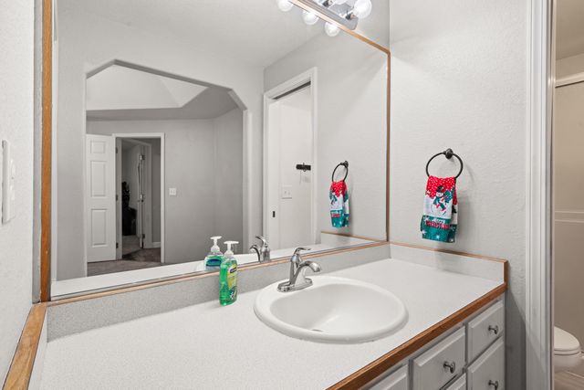 2754 Juanita Avenue, Medford, OR 97504