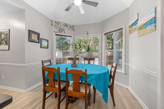 9408 MORNING WOODS CV, Memphis, TN 38016