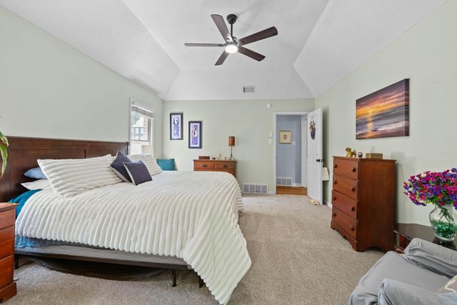 9408 MORNING WOODS CV, Memphis, TN 38016