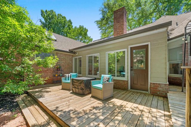 9408 MORNING WOODS CV, Memphis, TN 38016