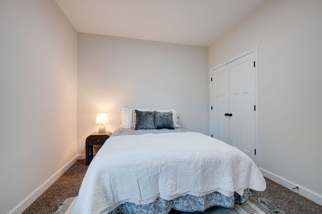 1152 Chestnut Drive, Burns, TN 37029