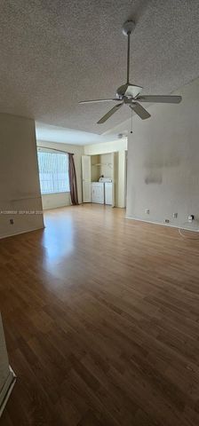 3470 N Pinewalk Drive N 221, Margate, FL 33063