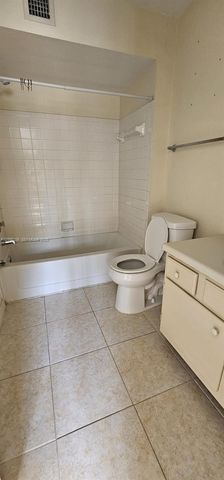 3470 N Pinewalk Drive N 221, Margate, FL 33063