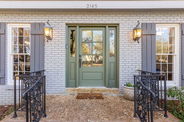 2143 WOODSIDE DR, Germantown, TN 38138