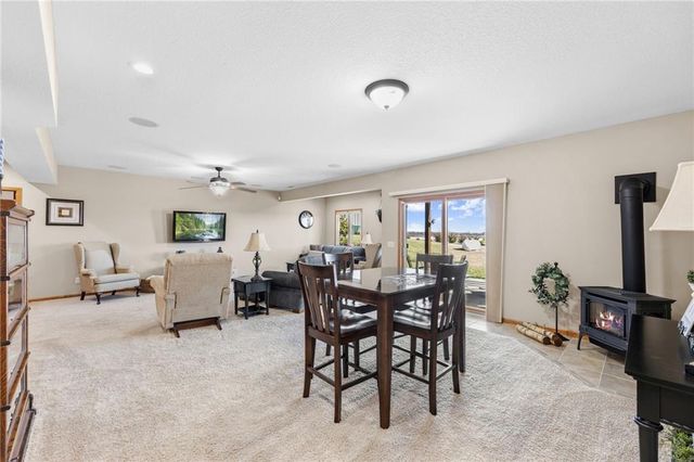 556 N 775th Road, Lawrence, KS 66047