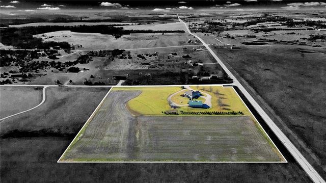 556 N 775th Road, Lawrence, KS 66047