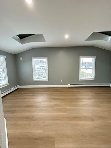 3680 Naomi Street, Seaford, NY 11783