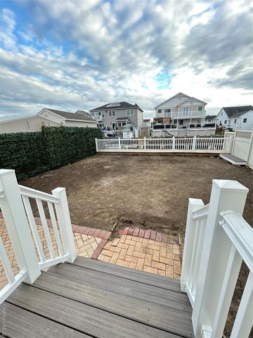 3680 Naomi Street, Seaford, NY 11783