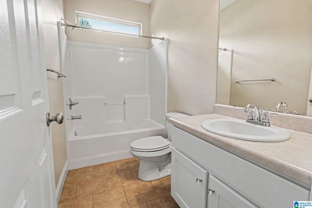 2614 BLAKE WAY, Warrior, AL 35180
