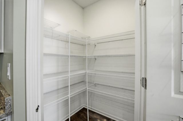 935 Carolina Court, Pingree Grove, IL 60140