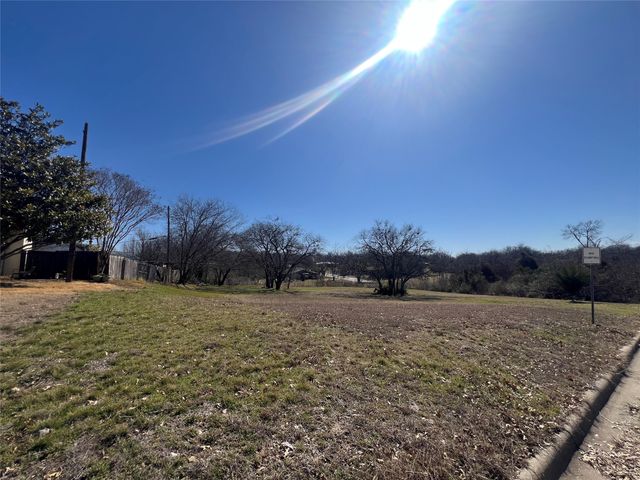 6620 Chapel Lane, Lake Worth, TX 76135
