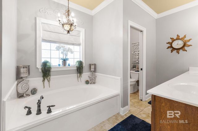 3409 Twin Lakes Court, Saraland, AL 36571