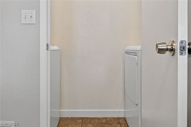 7255 West Sunset Road 2144, Las Vegas, NV 89113