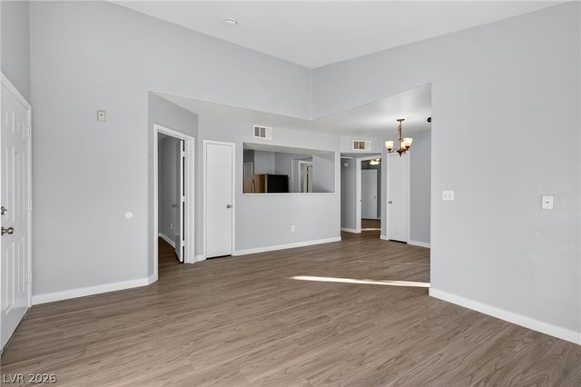 7255 West Sunset Road 2144, Las Vegas, NV 89113