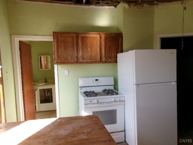 17 Loomis Street, Little Falls City, NY 13365