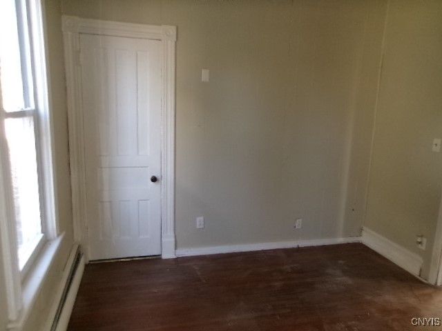 17 Loomis Street, Little Falls City, NY 13365